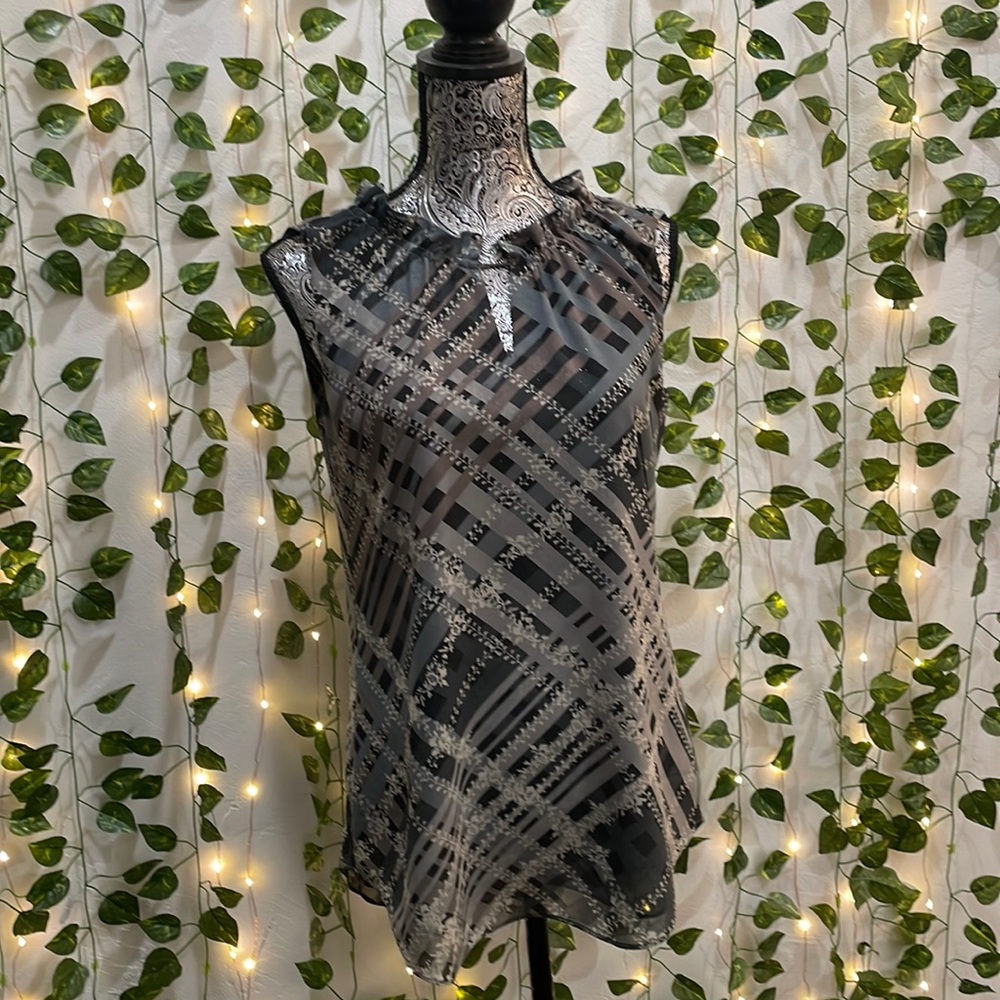 Sleeveless Top